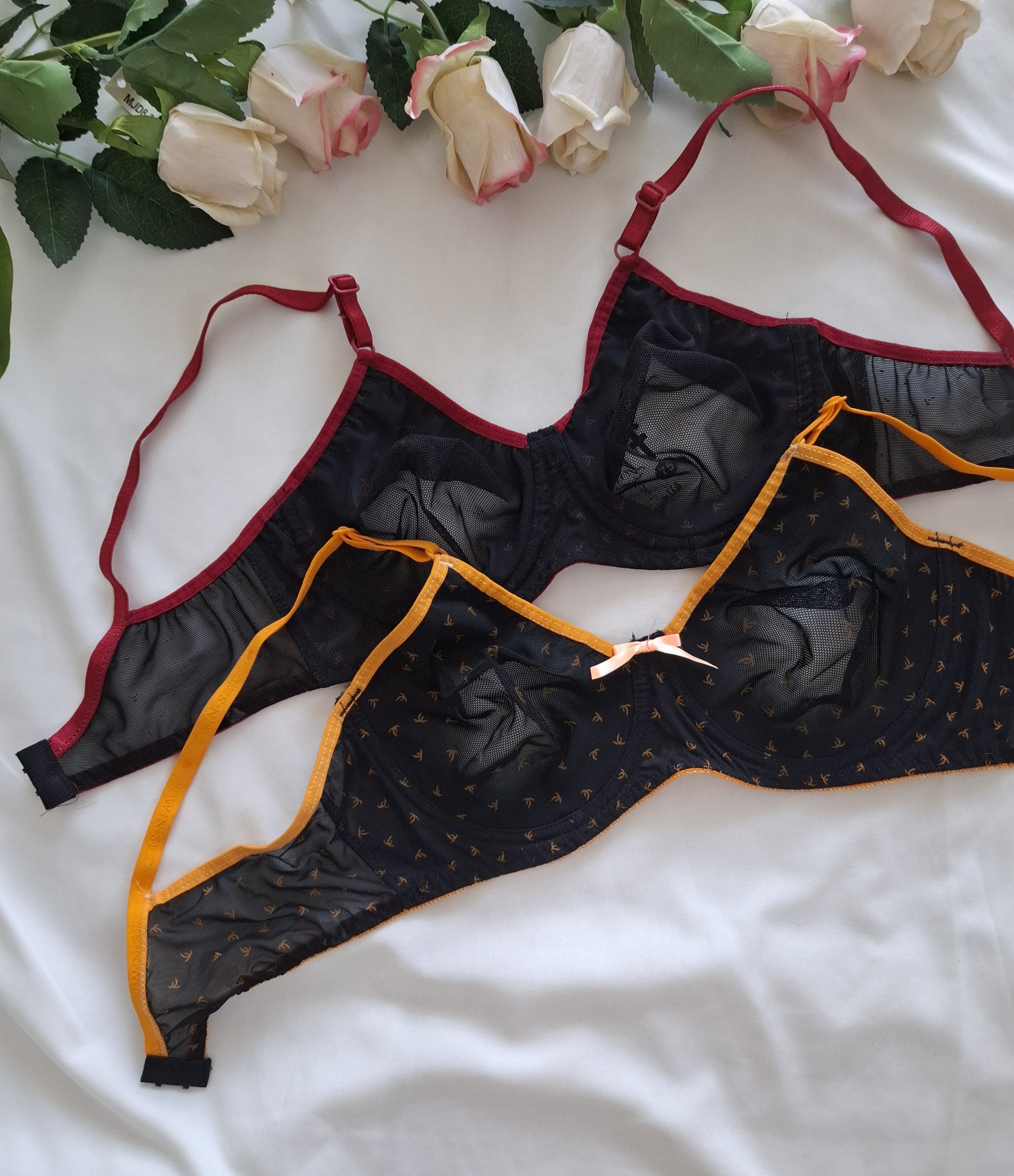 سوتین پرسی توری فنردار بدن نما