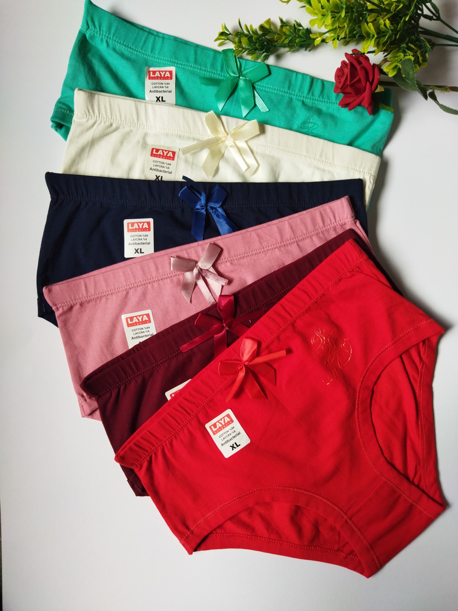 شورت نخی زنانه بغل پهن لعیا