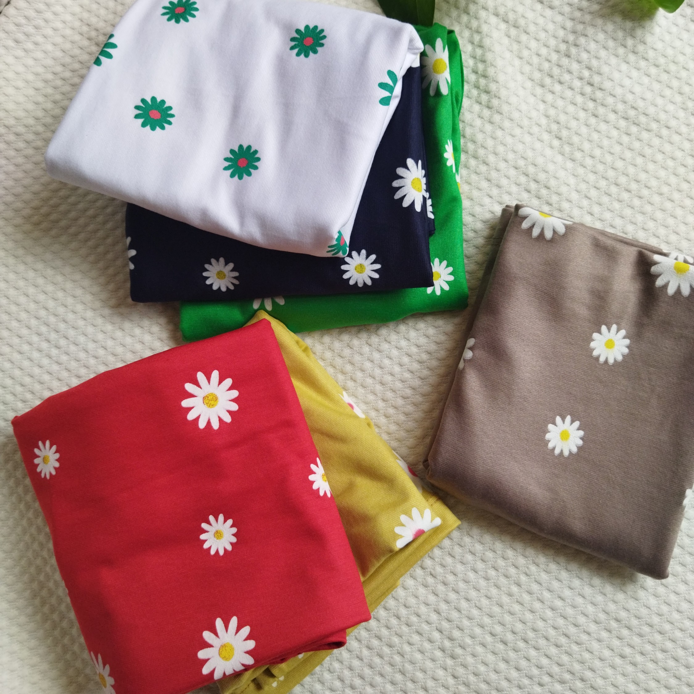 تاپ زنانه بابونه اسپان