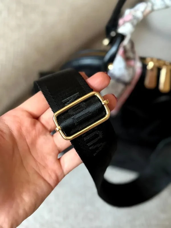 کیف دستی زنانه مدل آلما اسکارفدار کد ۴۲۹۰